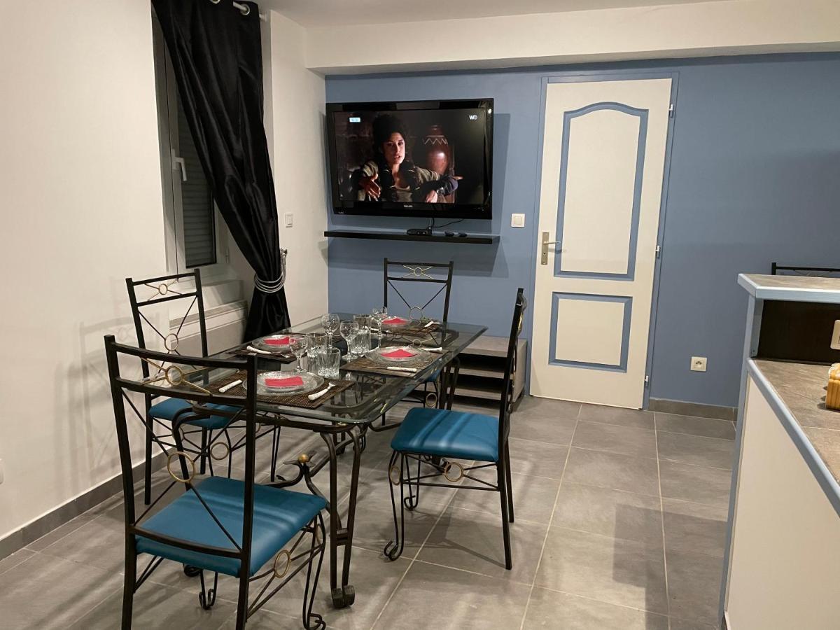 Chez Nous -Parking Gratuit Et Wifi A Vierzon Daire Dış mekan fotoğraf