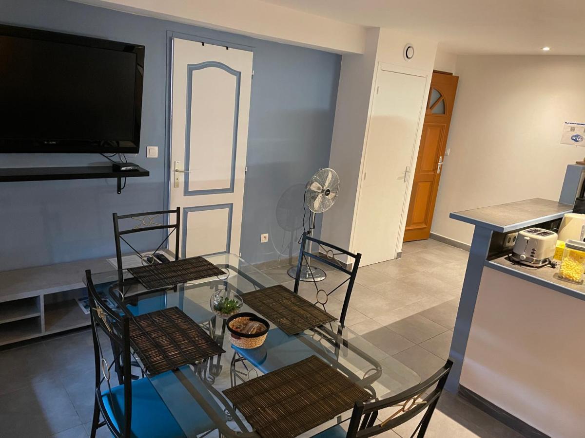 Chez Nous -Parking Gratuit Et Wifi A Vierzon Daire Dış mekan fotoğraf