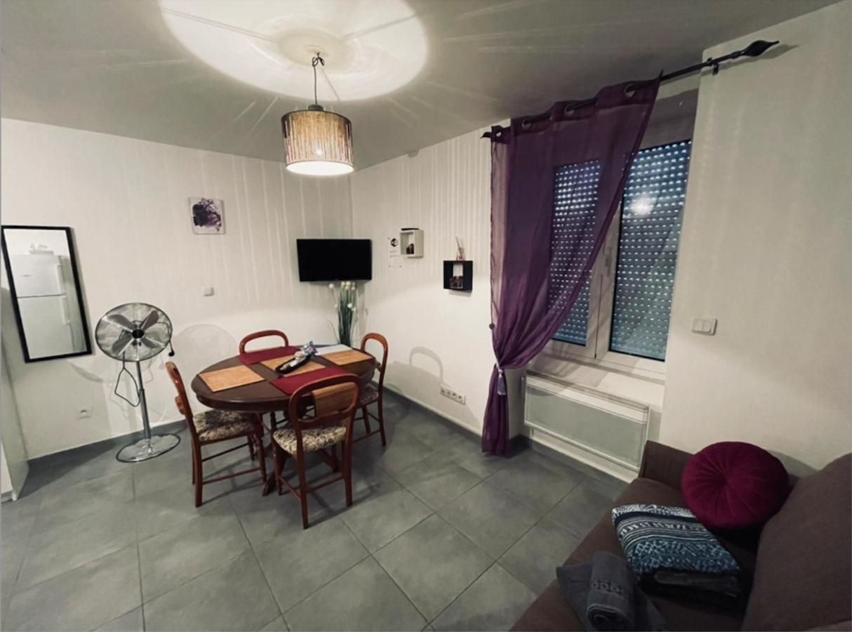 Chez Nous -Parking Gratuit Et Wifi A Vierzon Daire Dış mekan fotoğraf