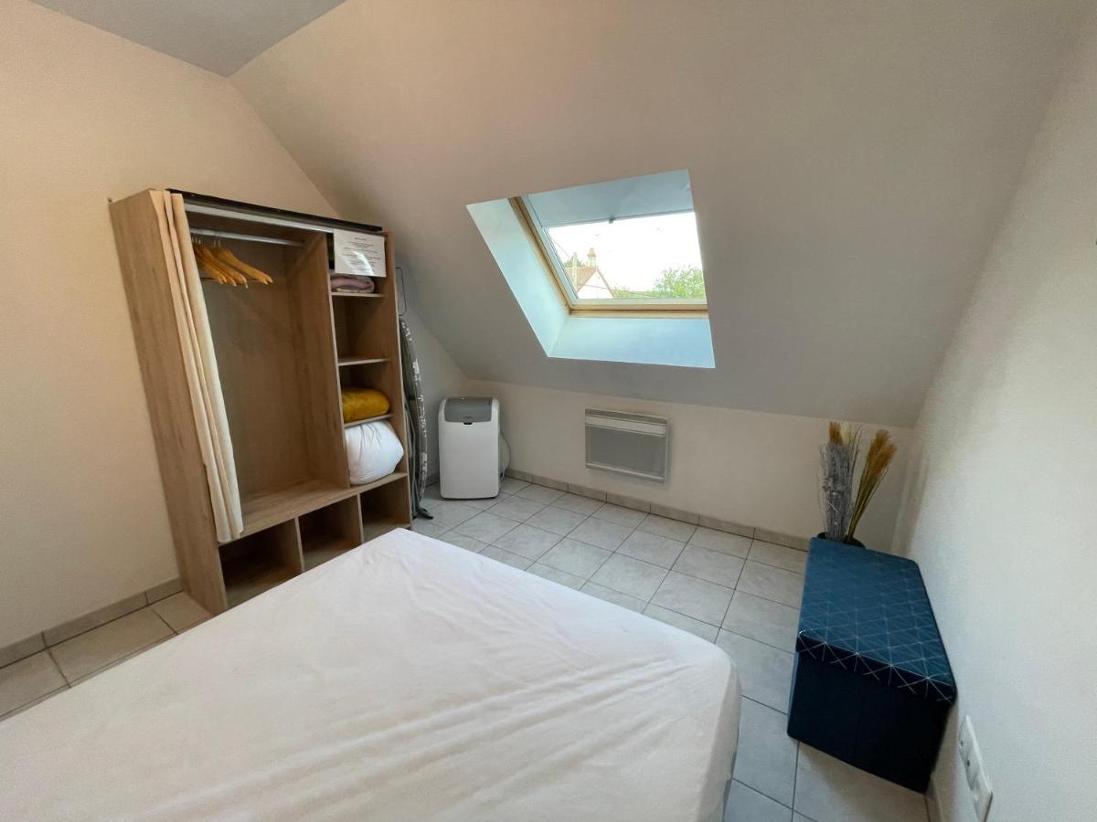 Chez Nous -Parking Gratuit Et Wifi A Vierzon Daire Dış mekan fotoğraf